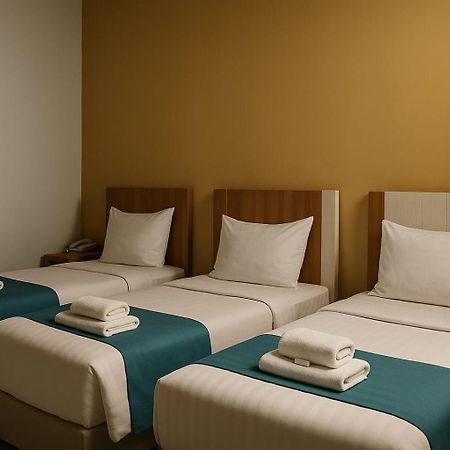 Hotel Amel Aceh バンダ・アチェ エクステリア 写真